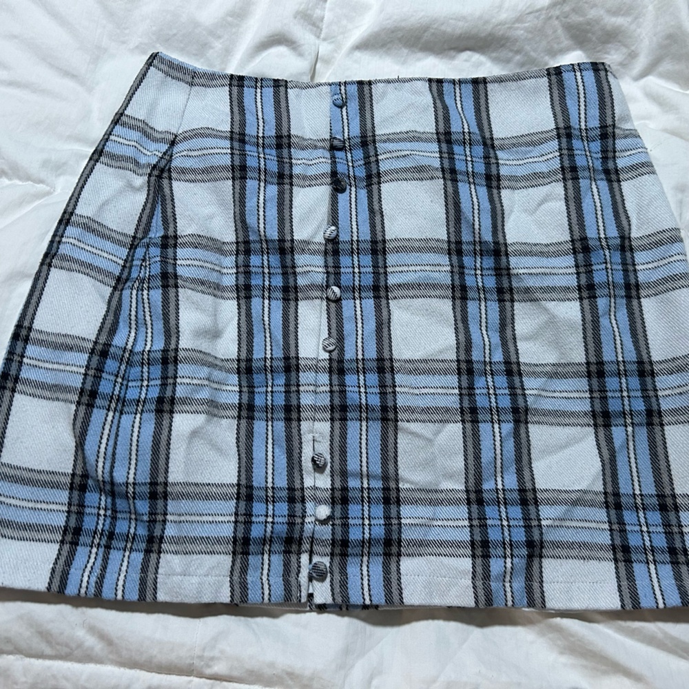 Size L blue plaid skirt from Francesca’s
